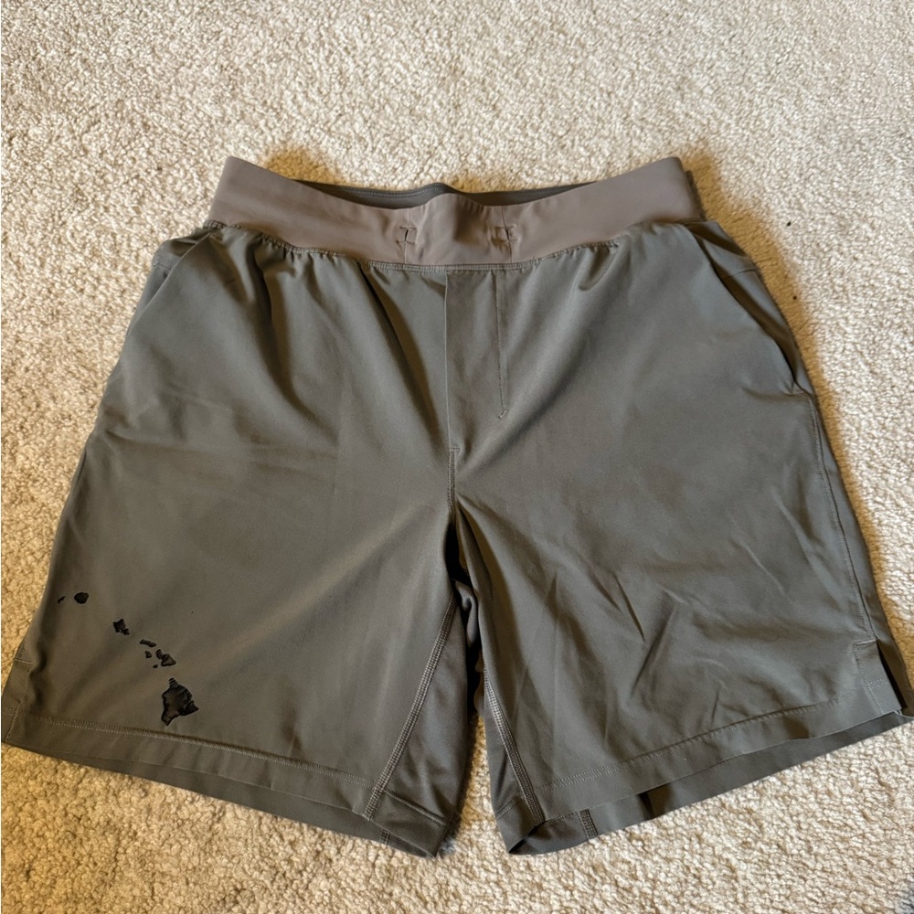 Lululemon T.H.E shorts x Aloha